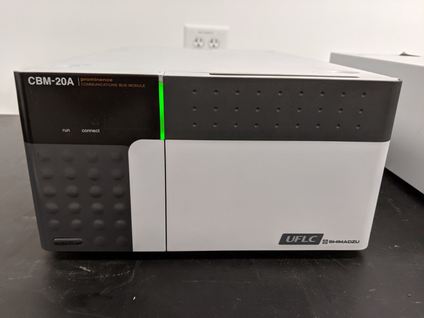 ����|�u�� CBM-20A ��ЧҺ��ɫ�V�xϵ�y(t��ng)������/�����s�ԈD