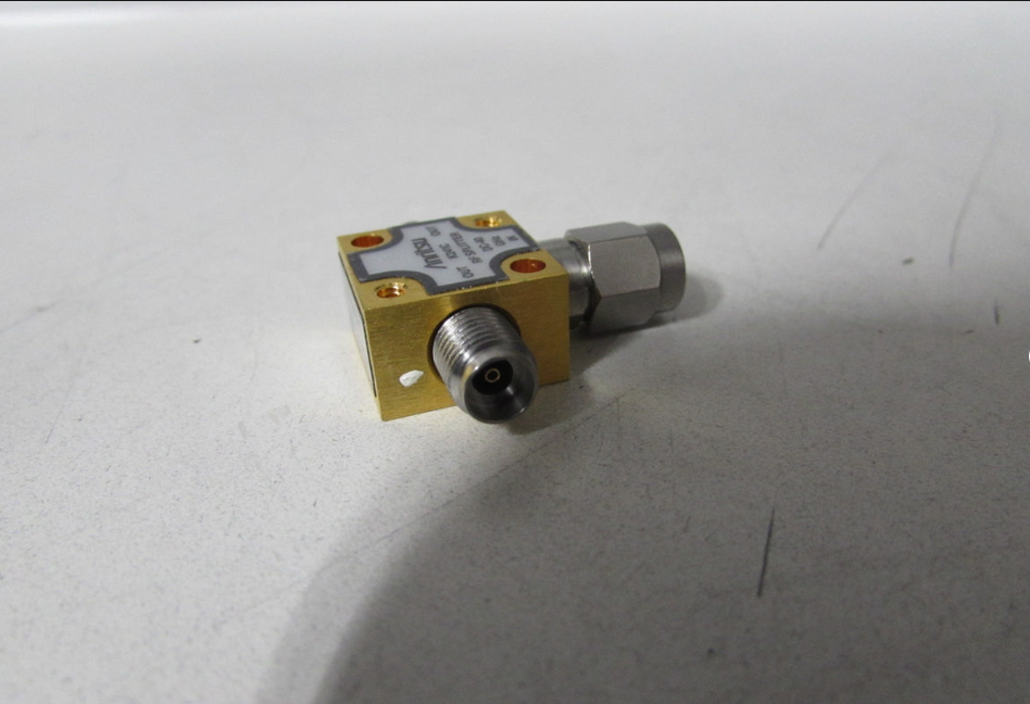 ���� K241C ���ܹ��ʷ�����/Anritsu�s�ԈD