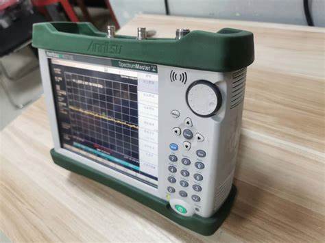 ���� MS2713E �l�V�����x/Anritsu�s�ԈD