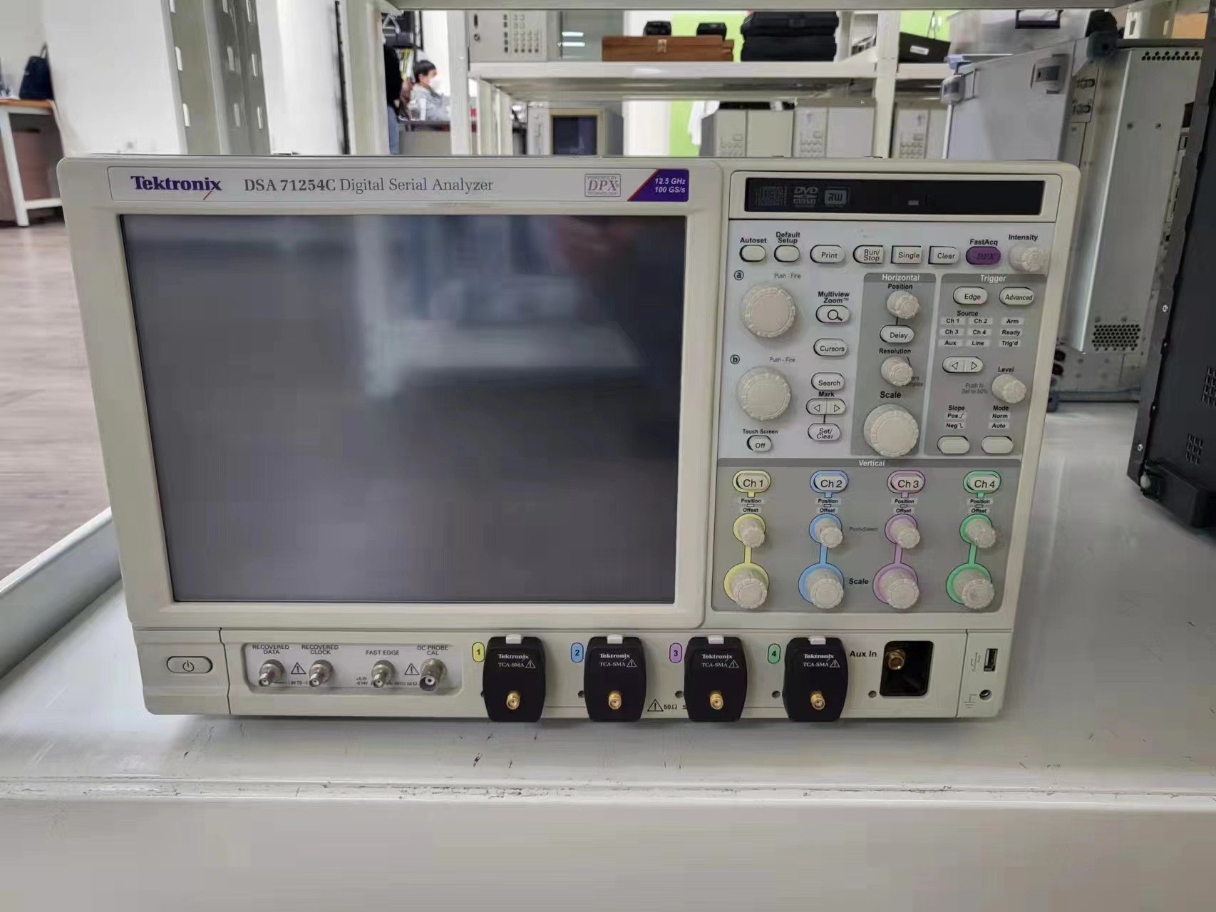 ̩��(Tektronix)	DSA71254C ��(sh��)�ִ��з����x/Tektronix�s�ԈD