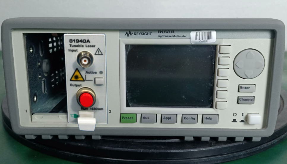 �S��|�Ⲩ�f(w��n)�ñ�+���{(di��o)��Դģ�K/Keysight�s�ԈD