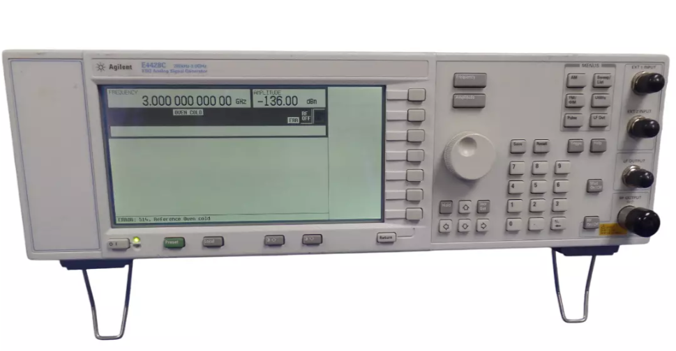 ����|���݂� E4428C ģ�M��̖(h��o)�l(f��)����/Agilent�s�ԈD