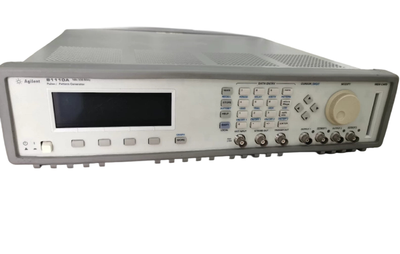 �N�ۡ����U|���݂� 81111A ݔ��ģ�K/Agilent�s�ԈD