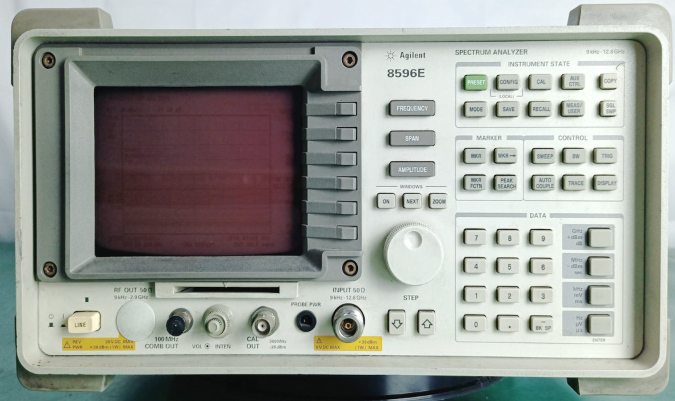 �N��|Agilent 8596E �l�V�����x/Agilent�s�ԈD