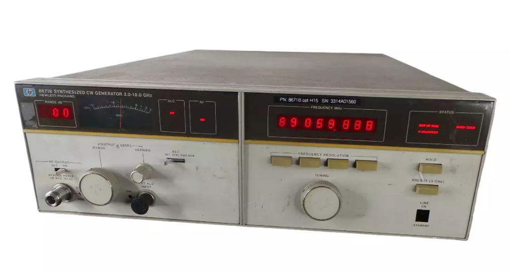 �N��,���U|HP 8671B ��̖�l(f��)����/HP�s�ԈD