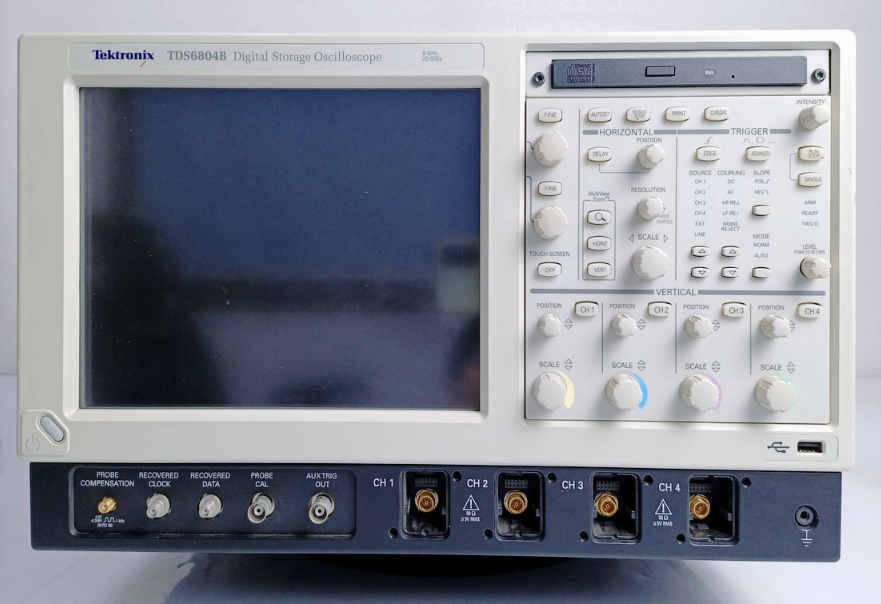 �N�ۡ����U|̩�� TDS6804B ��(sh��)�ִ惦ʾ����/Tektronix�s�ԈD