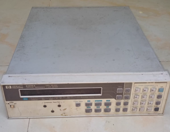 ���݂� E4916A ���w�迹��/Agilent�s�ԈD