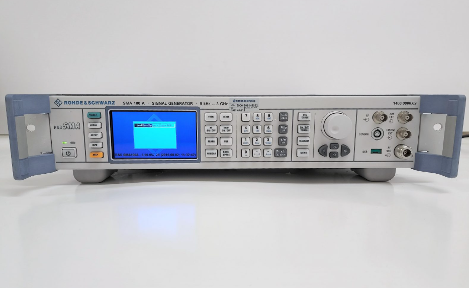 �N�ۡ����U|R&S SMA100A ���l��̖Դ/R&S�s�ԈD