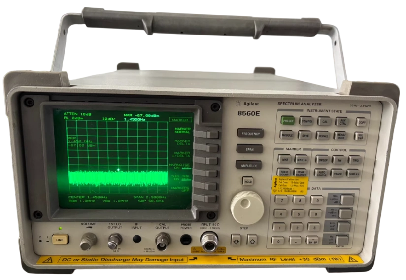 Agilent 8560E �l�V�����x/Agilent�s�ԈD