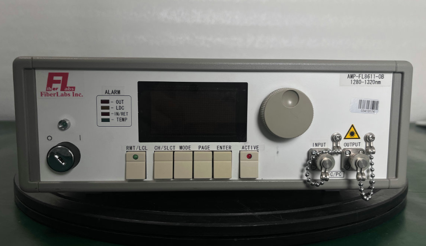 �S��|FIBERLAB AMP-FL8611-OB-16 ���w�Ŵ���/�����s�ԈD