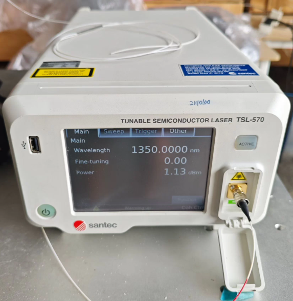 �S��|Santec TSL-570 ���{(di��o)�C������/SANTEC�s�ԈD