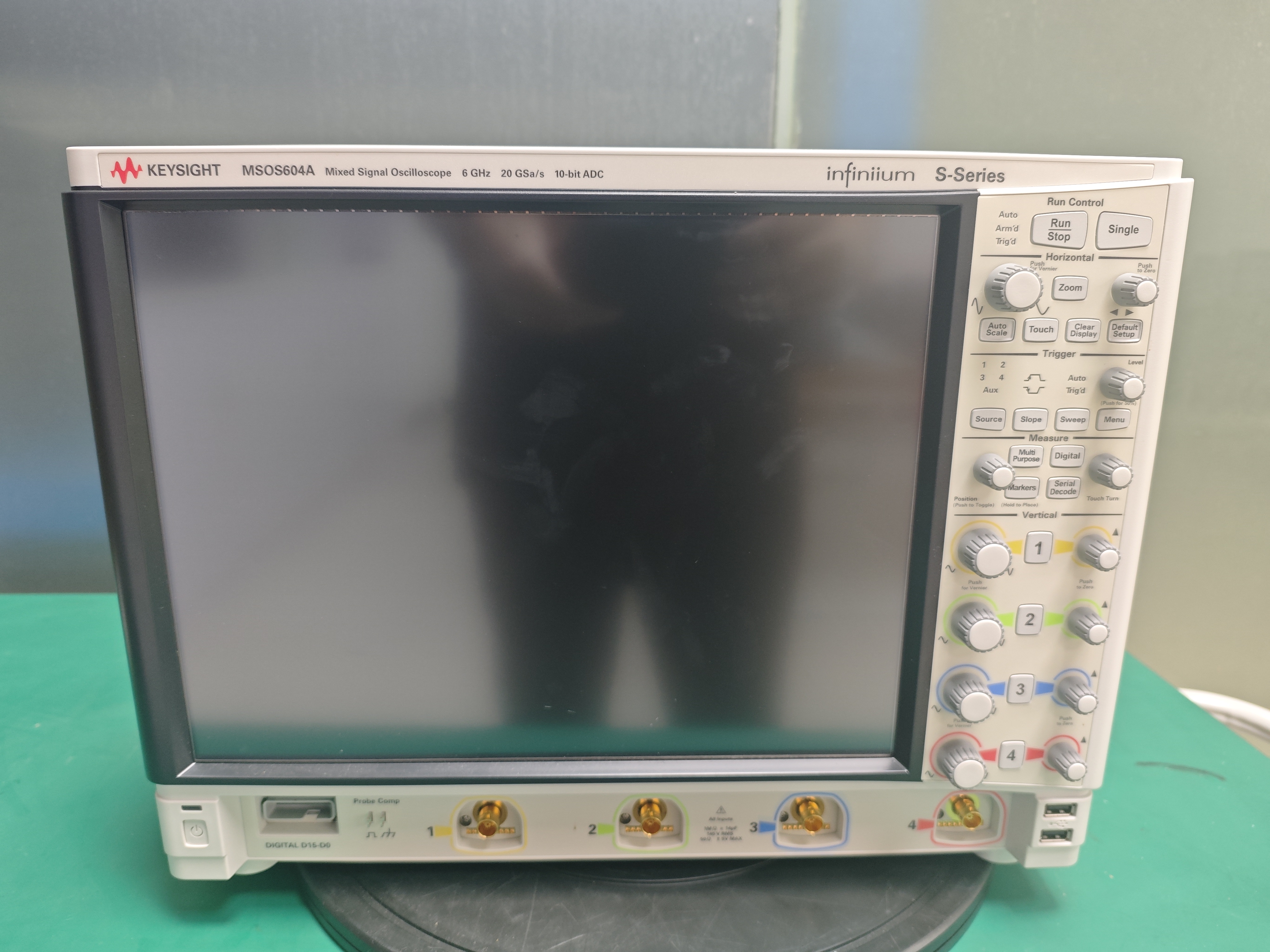 �ǵ¿Ƽ� MSOS604A ��������ʾ����/Keysight�s�ԈD