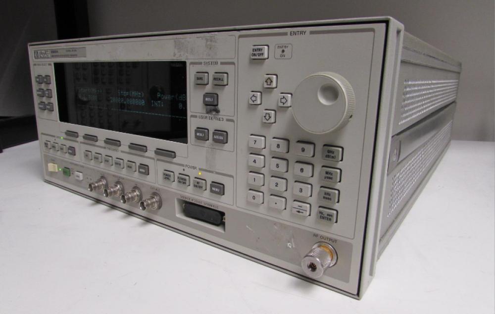 �N��|Agilent  83620A  ��̖(h��o)�l(f��)����/Agilent�s�ԈD