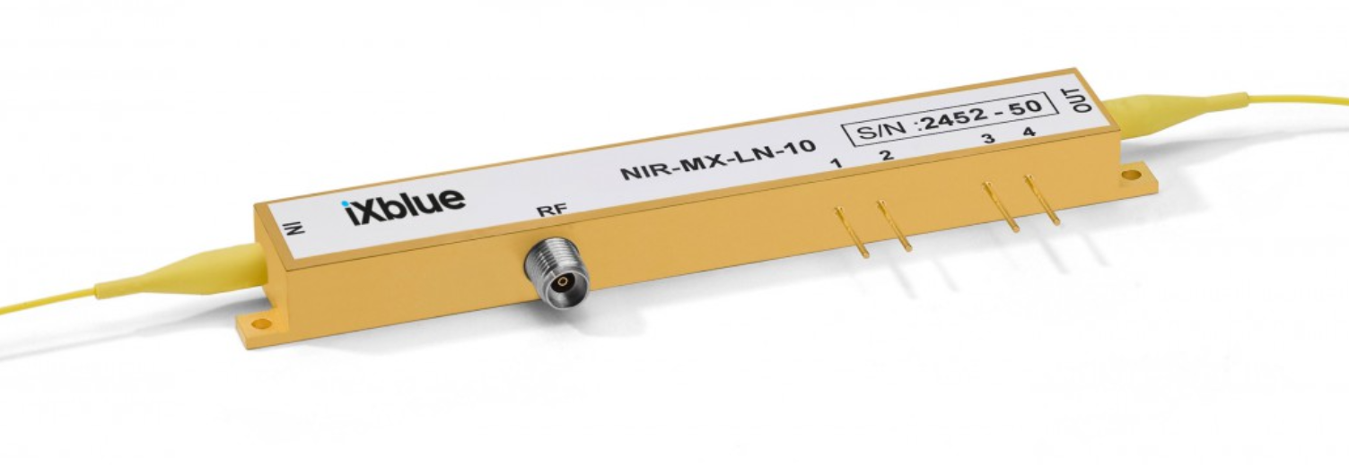 LUNA PSW ƫ���_�P/�����s�ԈD