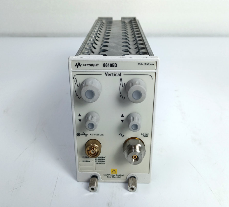 �N��|���݂� 86105D ���ģ�K/Agilent�s�ԈD