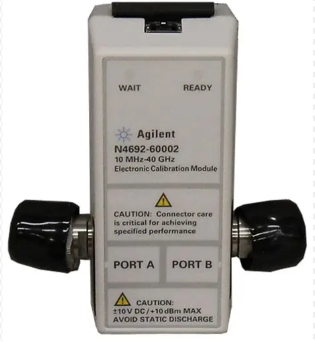 �N�ۣ����U������|���݂� N4692A ���У��(zh��n)��/Agilent�s�ԈD