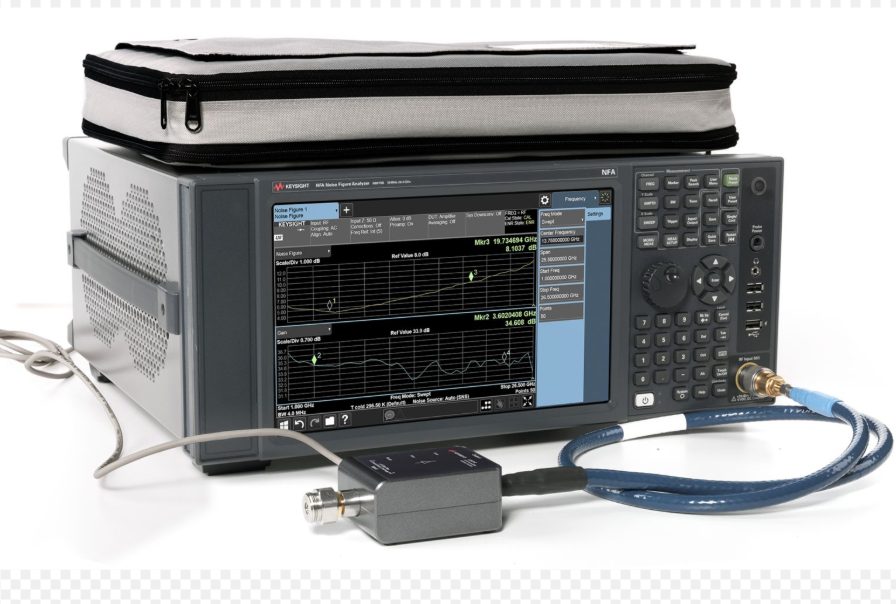 ���݂� N8975B  �������x/Agilent�s�ԈD