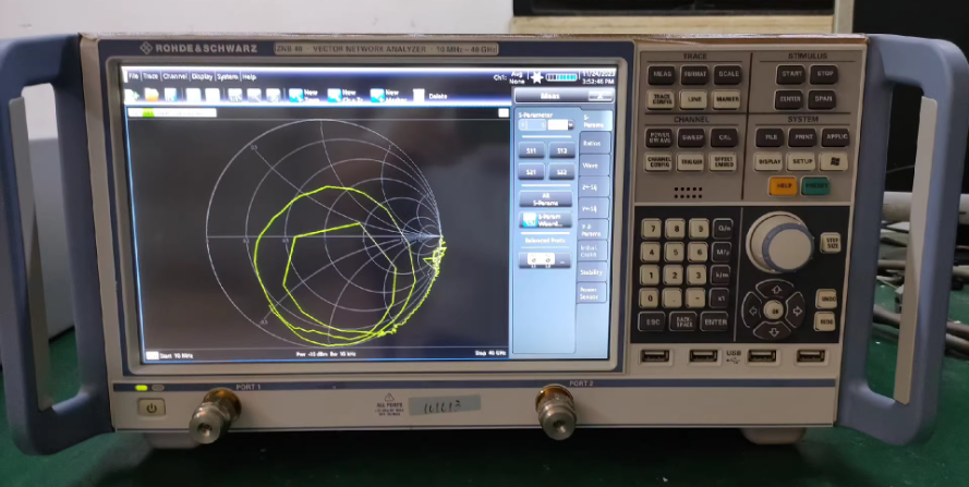 ���ۡ����U|�_���cʩ�ߴ� ZNB40 ʸ���W(w��ng)�j(lu��)�����x 4��/R&S�s�ԈD