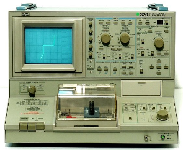 �N��|Tektronix 370 ������ۙ��/Tektronix�s�ԈD