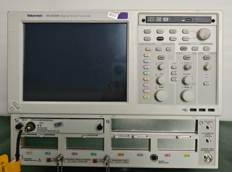 �N�ۡ����U|Tektronix DSA8300+80C15 ʾ�������C+��ɘ�ģ�K/Tektronix�s�ԈD