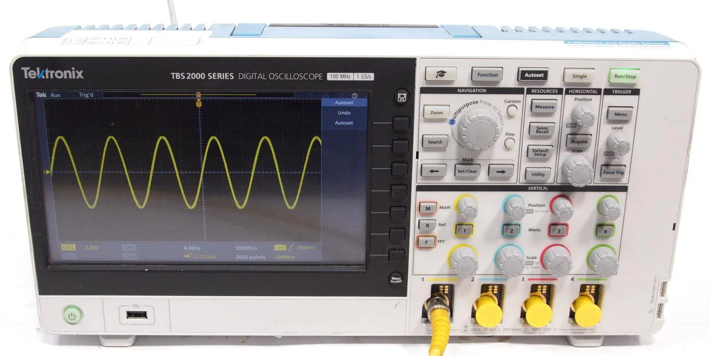 Tektronix TBS2104 ʾ����/Tektronix�s�ԈD