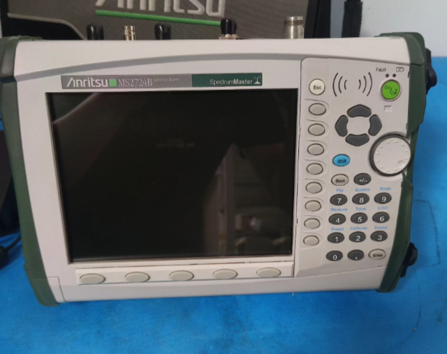Anritsu MS2724B �l�V�����x /Anritsu�s�ԈD
