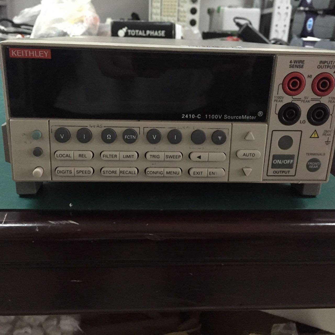 �߉���(sh��)��Դ��/KEITHLEY�s�ԈD