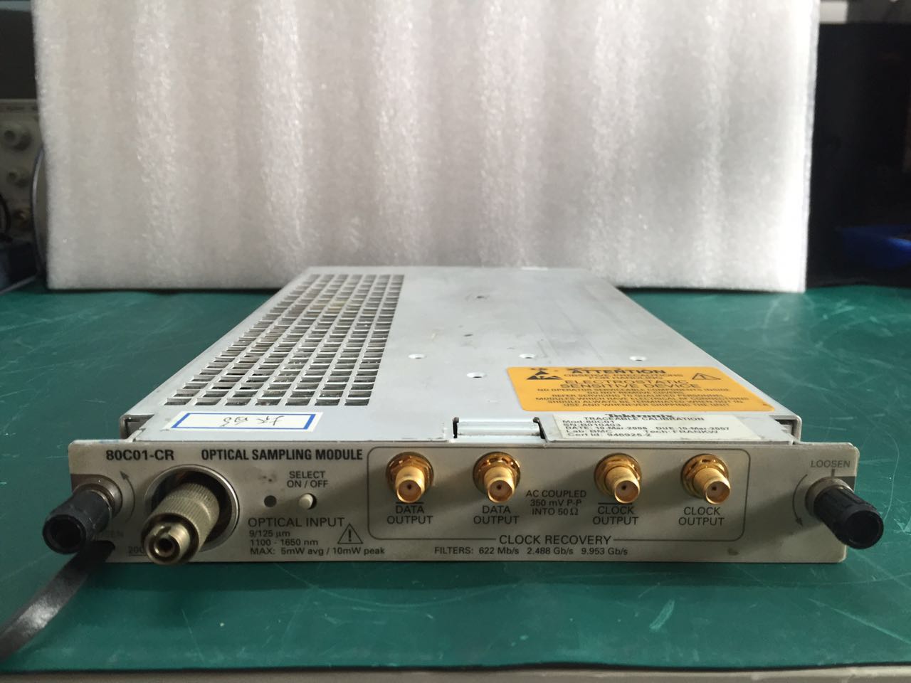 ��y��ģ�K/Tektronix�s�ԈD
