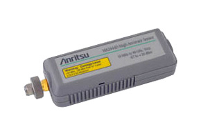 �߾���(zh��n)�ȶ��O�܂����� (CW)/Anritsu�s�ԈD